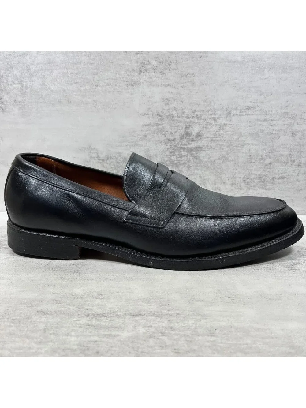 Brooks Brothers USA Made Leather Penny Loafer Dress Shoes - Men's Size 10.5 D
